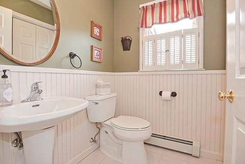 12 Josiah Dr, Upton, MA 01568 photo 11