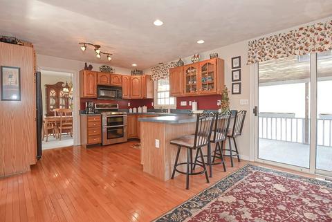 12 Josiah Dr, Upton, MA 01568 photo 6
