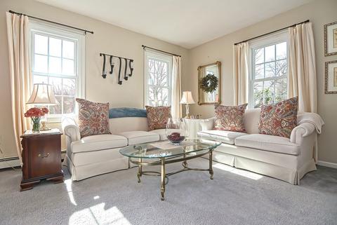 12 Josiah Dr, Upton, MA 01568 photo 14