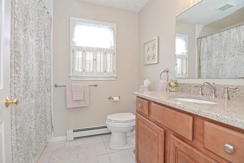 12 Josiah Dr, Upton, MA 01568 photo 27