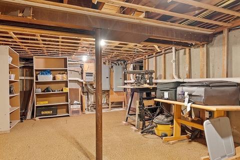 56 Robbins St, Acton, MA 01720 photo 39