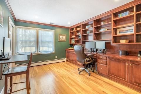 40 Edgewater Ln, Needham, MA 02492 photo 21