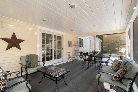 22 Main St, Dover, MA 02030 photo 20