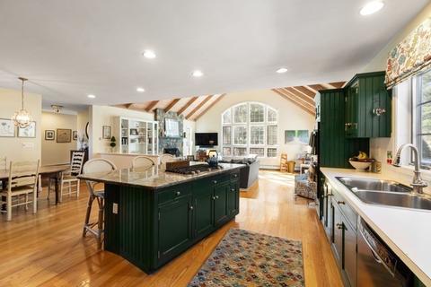 22 Main St, Dover, MA 02030 photo 11