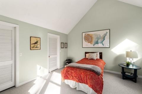 22 Main St, Dover, MA 02030 photo 32