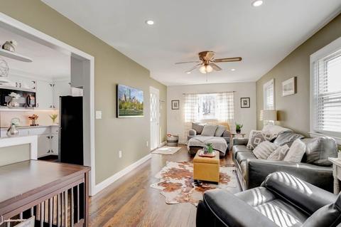 18 Emerald Ct, Stoneham, MA 02180 photo 8