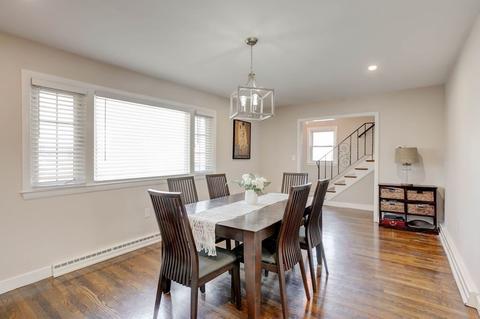 18 Emerald Ct, Stoneham, MA 02180 photo 4