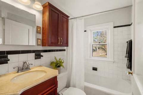 50 Virginia Rd, Needham, MA 02494 photo 9