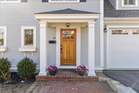 14 Otis Hill Rd, Hingham, MA 02043 photo 2