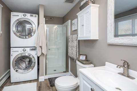 110 Clover St, Worcester, MA 01603 photo 6