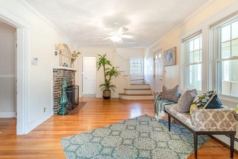 3 Willow St, Reading, MA 01867 photo 7