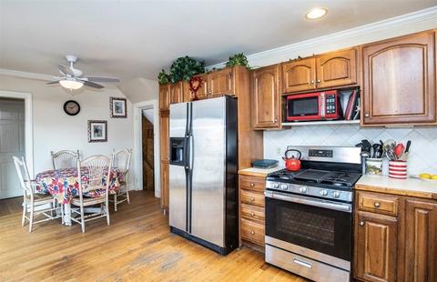 26 Ruby Ave, Marblehead, MA 01945 photo 5