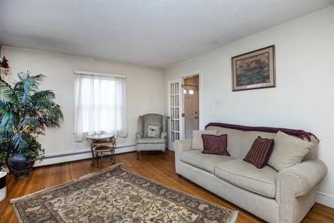 26 Ruby Ave, Marblehead, MA 01945 photo 4