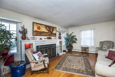 26 Ruby Ave, Marblehead, MA 01945 photo 3