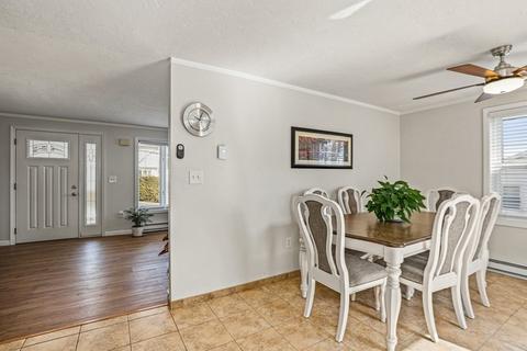 48 Fourth St, Worcester, MA 01602 photo 8