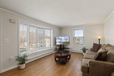 48 Fourth St, Worcester, MA 01602 photo 5