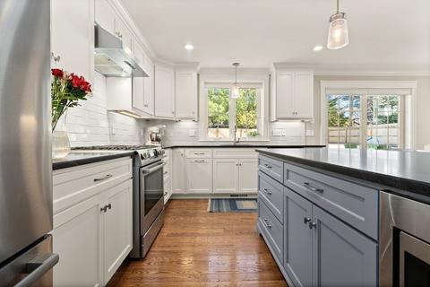 36 Melrose Ave, Needham, MA 02492 photo 9