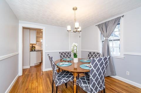 422 Lowell St, Reading, MA 01867 photo 8