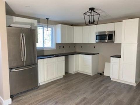 30 Crosby St, Webster, MA 01570 photo 3