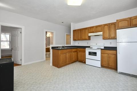 8 Lund St, Worcester, MA 01607 photo 5