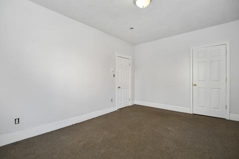 8 Lund St, Worcester, MA 01607 photo 11