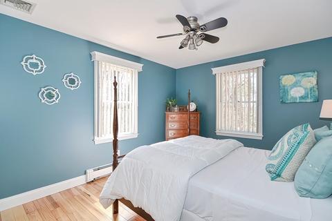 143 South St, Upton, MA 01568 photo 24