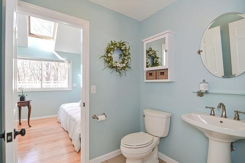 143 South St, Upton, MA 01568 photo 31