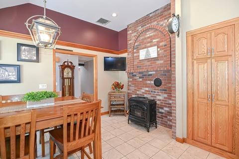 143 South St, Upton, MA 01568 photo 12