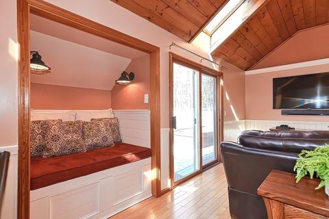 143 South St, Upton, MA 01568 photo 17