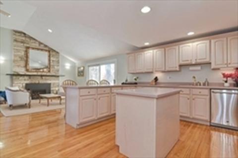 90 Marla Ln, Reading, MA 01867 photo 6