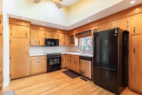 2 Darrell Dr, Randolph, MA 02368 photo 14