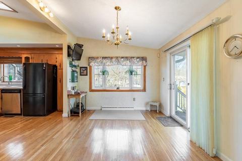2 Darrell Dr, Randolph, MA 02368 photo 9