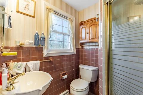 2 Darrell Dr, Randolph, MA 02368 photo 20