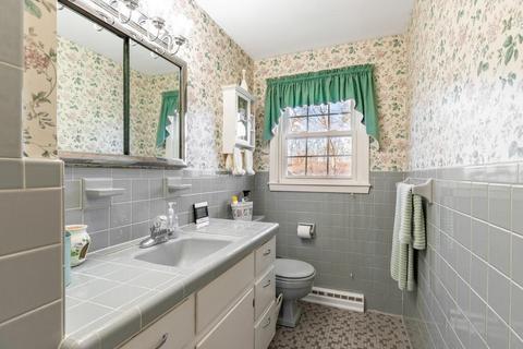 2 Darrell Dr, Randolph, MA 02368 photo 16