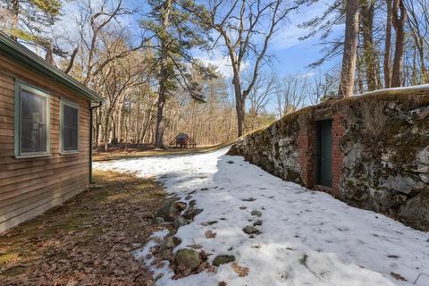 8 Circle St, Middleton, MA 01949 photo 5