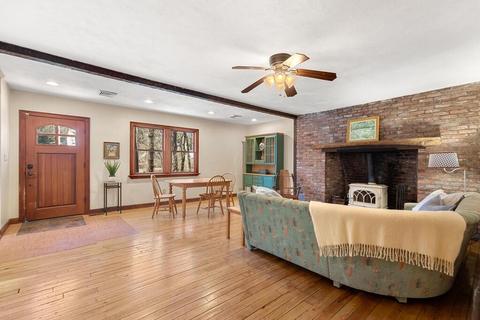 8 Circle St, Middleton, MA 01949 photo 13