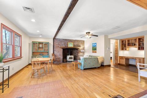 8 Circle St, Middleton, MA 01949 photo 12