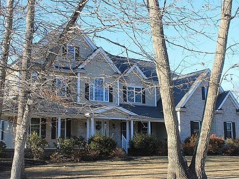 35 October Dr, Franklin, MA 02038 photo 2
