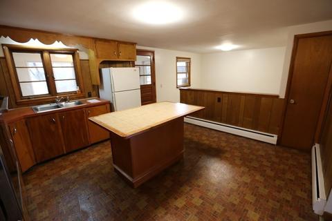 16 Nancy Dr, Webster, MA 01570 photo 5