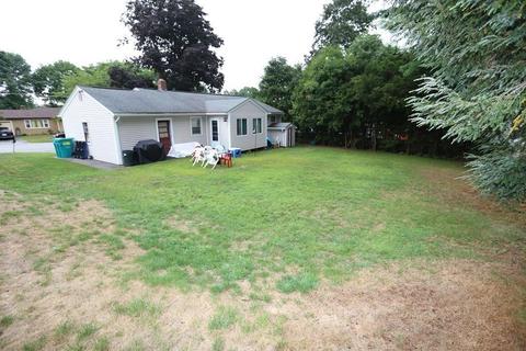 16 Nancy Dr, Webster, MA 01570 photo 3