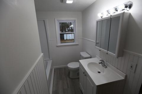 16 Nancy Dr, Webster, MA 01570 photo 10