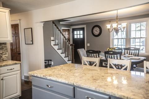 6 Orrison St, Worcester, MA 01609 photo 5