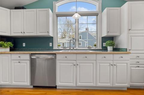 95 Whitcomb Ave, Hingham, MA 02043 photo 4
