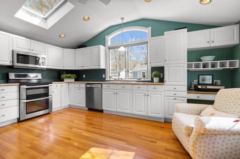 95 Whitcomb Ave, Hingham, MA 02043 photo 5