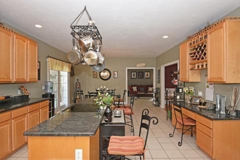 319 W Sutton Rd, Sutton, MA 01590 photo 9