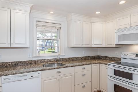 147 Front St #6, Marblehead, MA 01945 photo 9