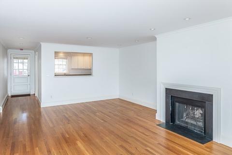 147 Front St #6, Marblehead, MA 01945 photo 6