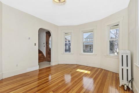 25 Edith St, Everett, MA 02149 photo 9