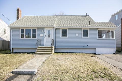 42 Packard Ave, Hull, MA 02045 photo 1