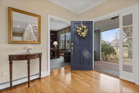 27 Maryknoll Dr, Hingham, MA 02043 photo 2